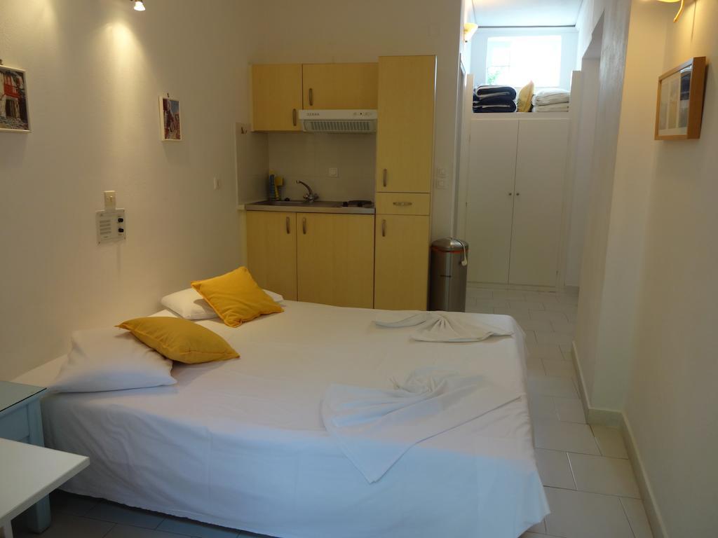 Remezzo Hotel & Studios Питагорион Номер фото